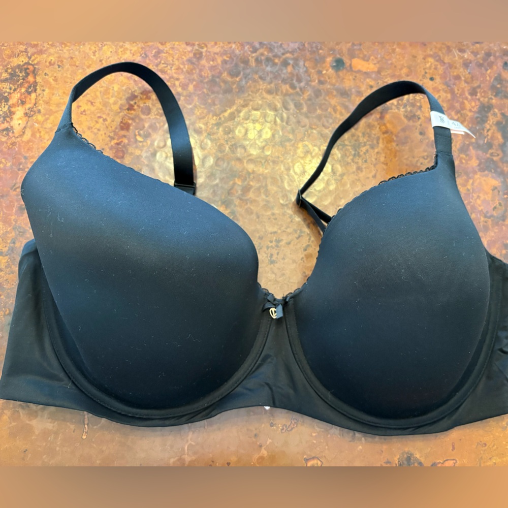 Victoria's Secret Body by Victoria Lightly Lined Smooth Demi Bra